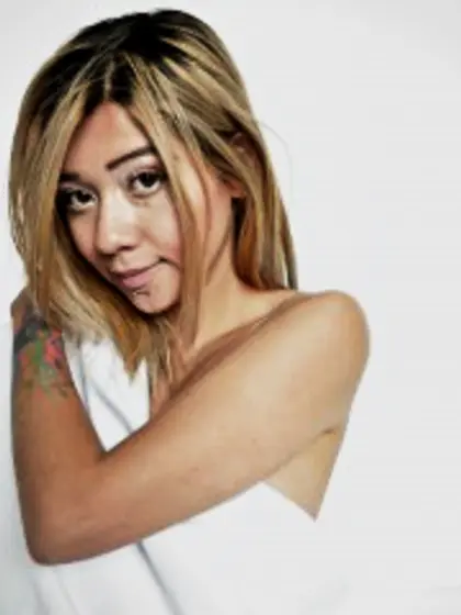 Brunette Teen Sally Lanz Anal Sex.