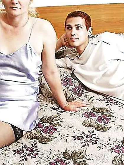 TEENAGER GUYS I SEDUCED