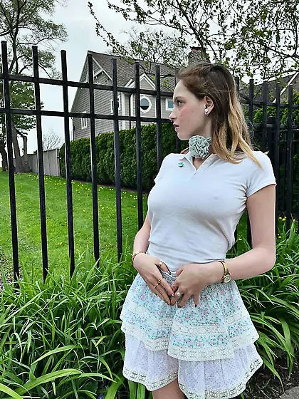 unoangryone white top