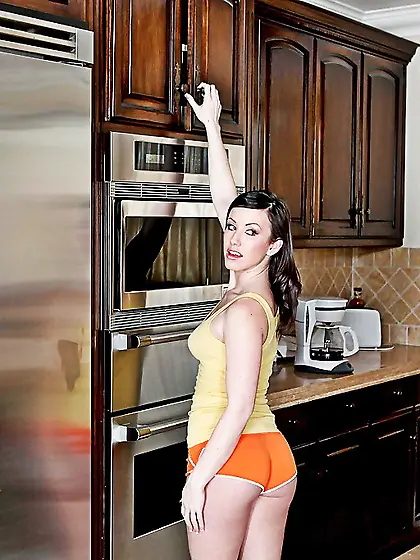 The tight asshole of the stunner is fucked in the sideways pose