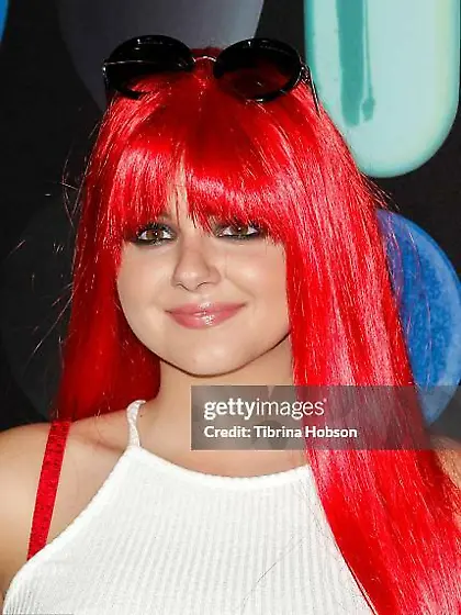 Ariel Winter - Halloween