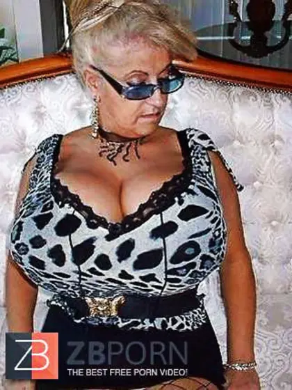 GIANT HOOTER-SLING FOR AMPLE BRA-STUFFERS - mature and mummy