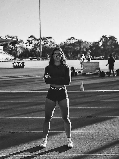 how would you break curvy wannabe athlete sarah?