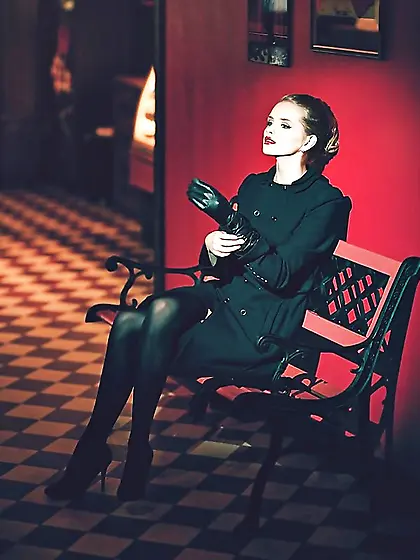 I like posh chicks who like damsels