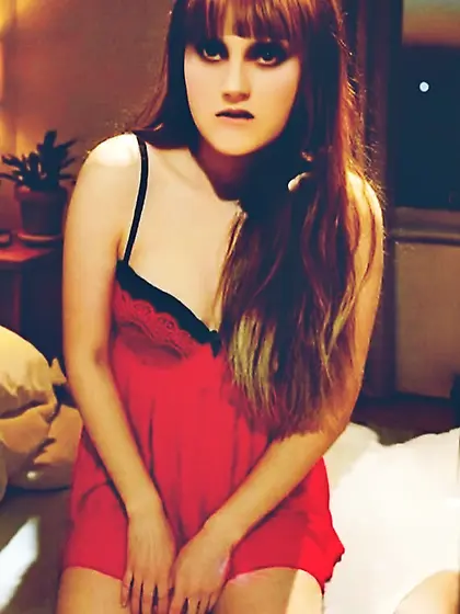 Sexy Redhead Tranny In Bed Showing Her Girl Cock