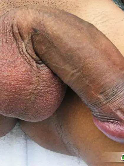 Hunk dude lays naked