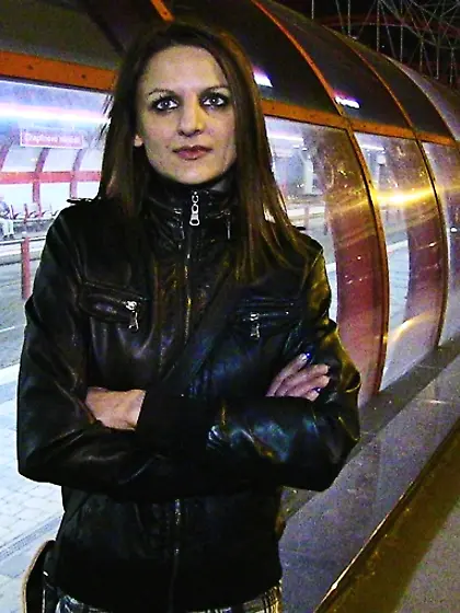 Brunette checked dress black