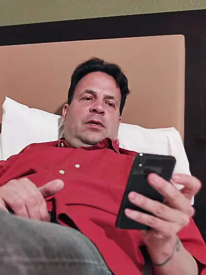 Strong guy calls tiny