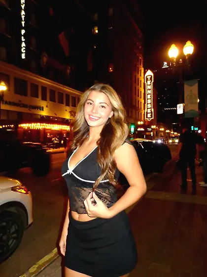 Gracie Busty Cute Nonnude NN