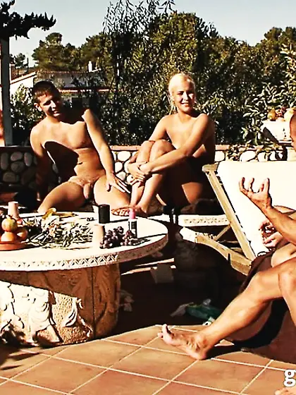 Cool group fucking blonde