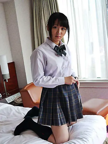 NANA USAMI（宇佐美　なな）