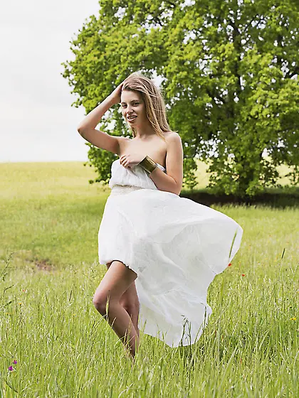 Naturist teen decides to walk around totally naked in a field Vi