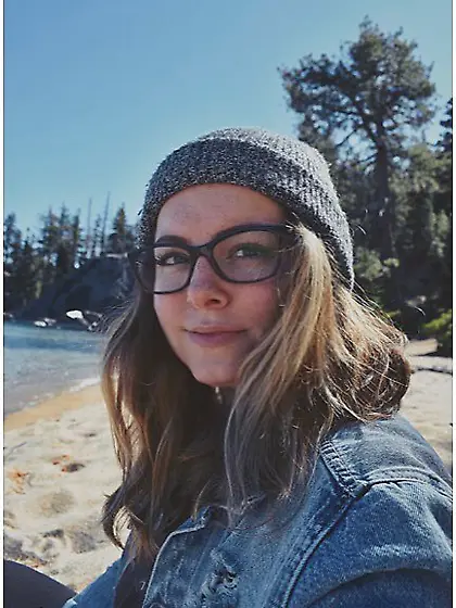 Lauren was a fan of the toy she masturvated with