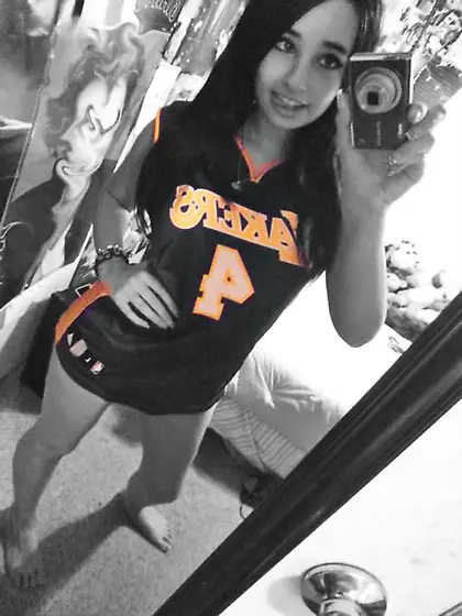 Watch me on cam! dreamscamgirls. com