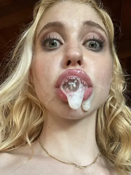 bimbo whore Chloe cherry