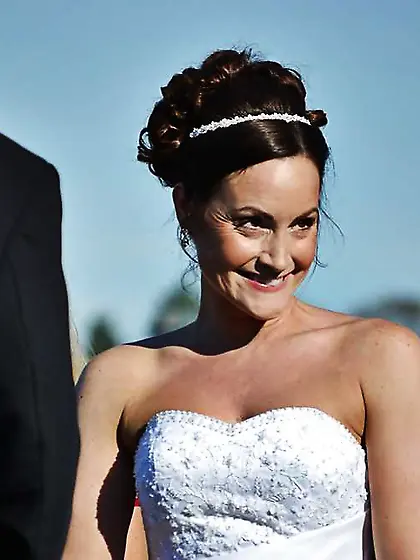 Julia... bride! :)