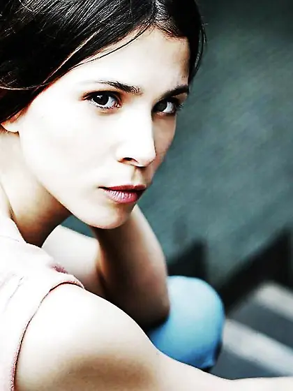 Aylin Tezel super-hot german celeb