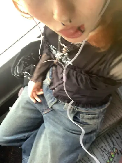 Girls From Threads Dez. 25