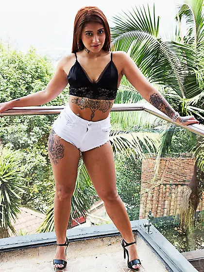 Redhead latina ass fucked