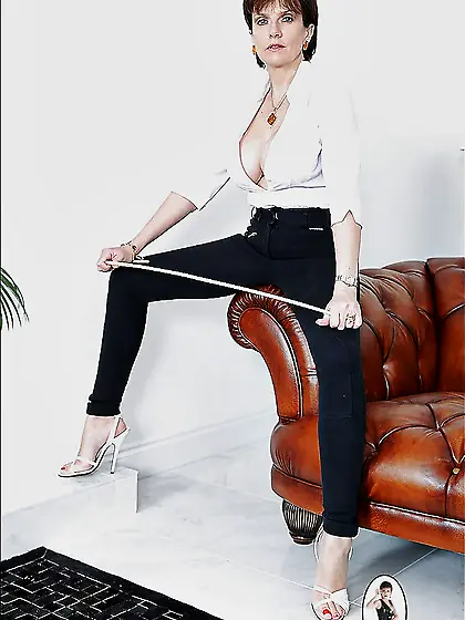 Posing Lady Sonia