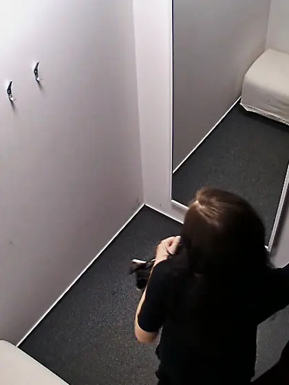 Amateur pregnant woman naked