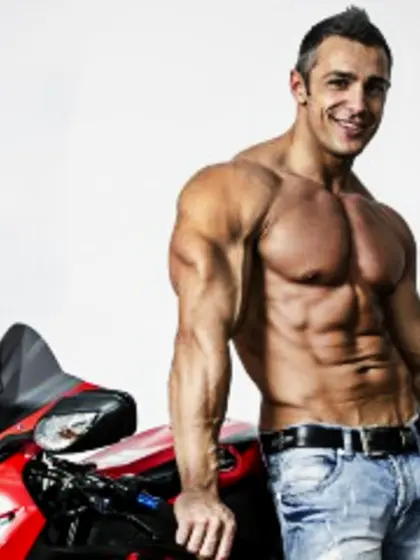 Brunette alex perform close