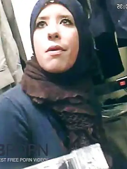 Enormous baps arab tart in the mall