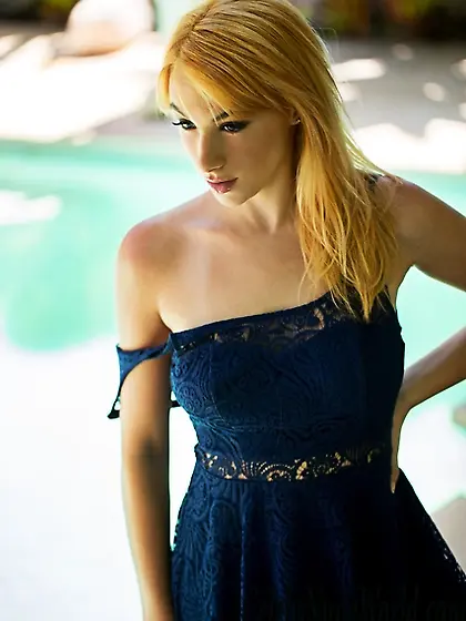 Topless Photoshoot of Penelope Lynn