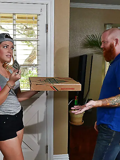 Delivering the pizza and receiving an extra large tip from him