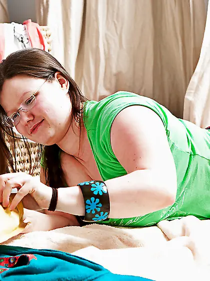 Fatty masturbation amateur