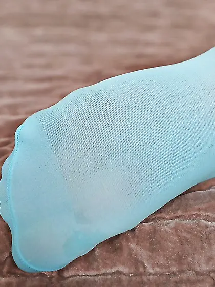 Russian european pantyhose footjob