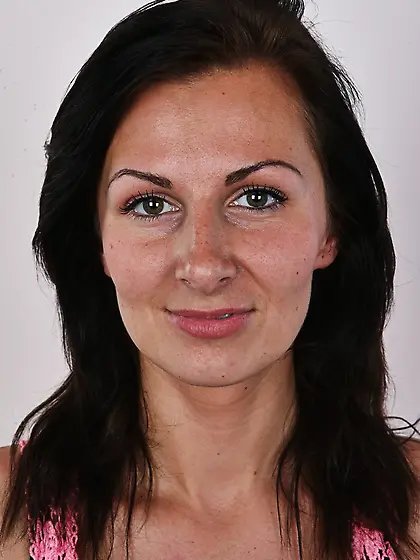 Hot cougar strips pink