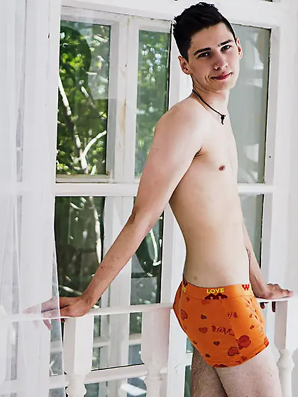 White young gay JimmyCuttieGuy