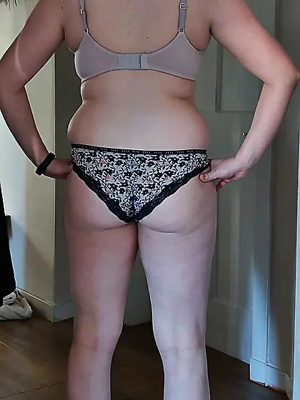 Sexy Milfs in bra,  lingerie