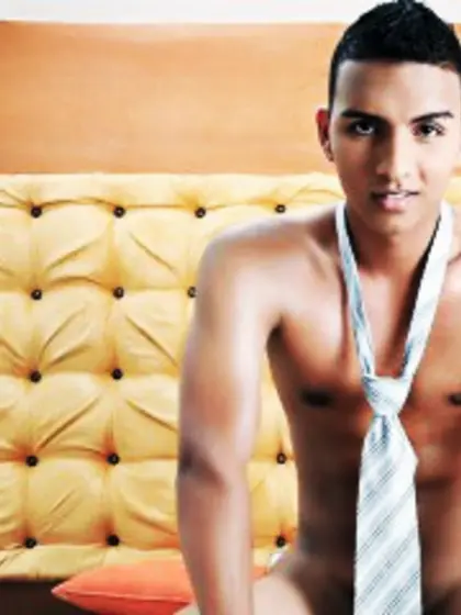 Brunette Young Man Byronrush Striptease.