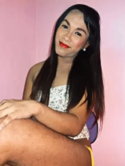 20 yo brunette Bembem.