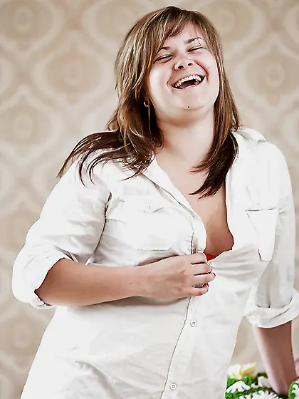 Nice and curvy girl shows her soft body in a sexy solo gallery