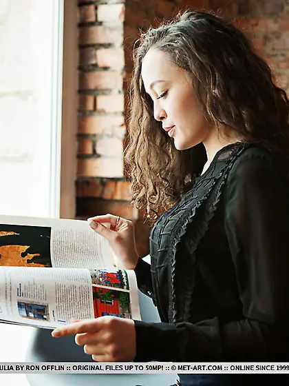 Tamed babe turns wild