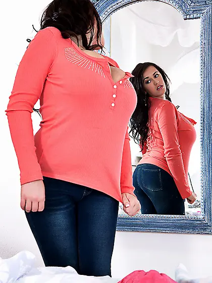 Busty seductress bright top