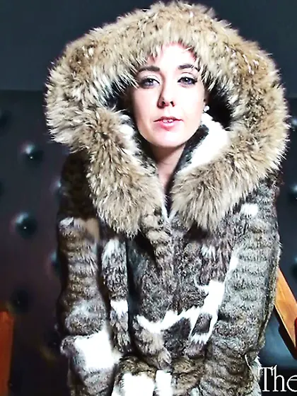 Slim blonde chick posing