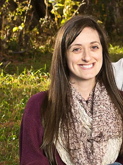 Nikki gets naked and plays with her pussy for GGW