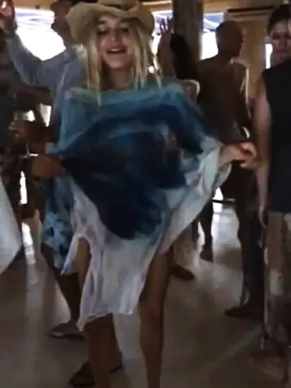 Kelly Rohrbach Leaked Leaking Pussy