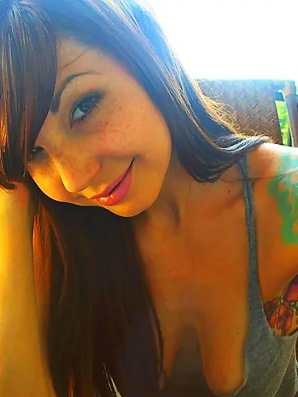 Beautiful chick with long legs Ivy Jean bares off her tits and p