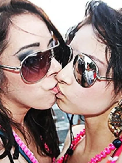 Nasty latina hoes met