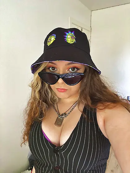 Busty Ex-Girlfriend Alana