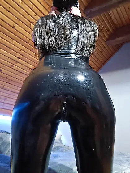 Little Freya Latex