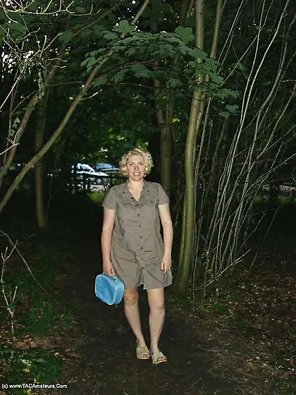 Cougar Barby from United Kingdom