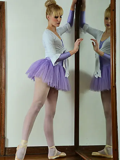 Ballet get-up blonde tiny