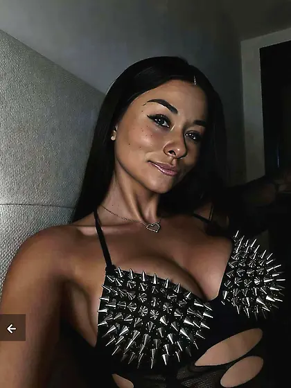 Isabella the cunt I mean the cop