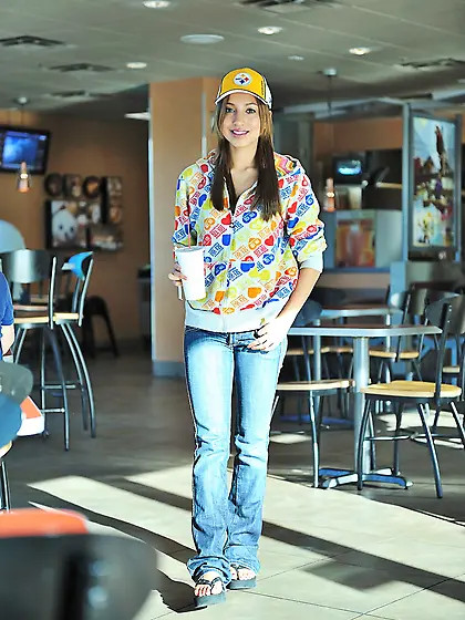 Perfectly shaped Veronique Vega goes for a daytime walk to boast